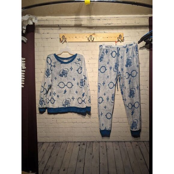 Harry Potter soft plush PJs size large * - Picture 1 of 4